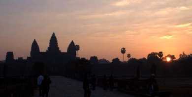 ANGKORWAT01.jpg